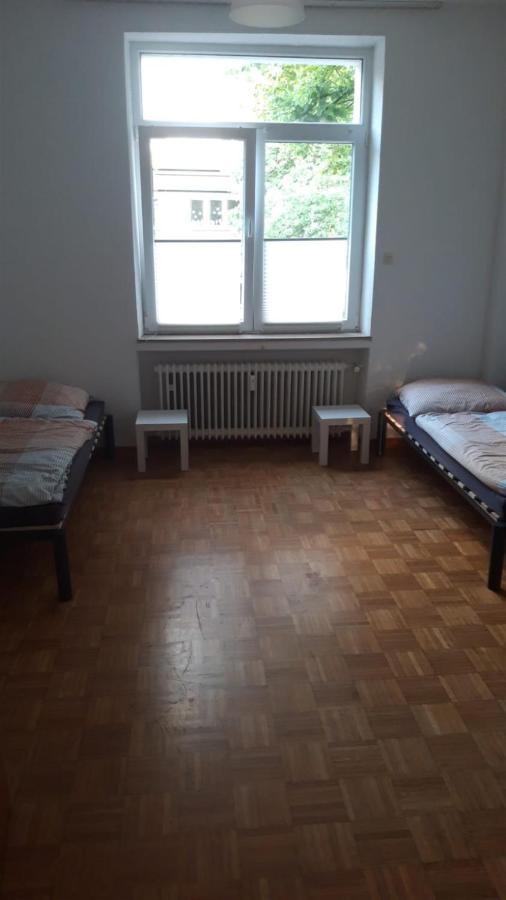 2 Zimmer Wohnungen K&K Unterkunft. Gbr Duisburg Eksteriør bilde